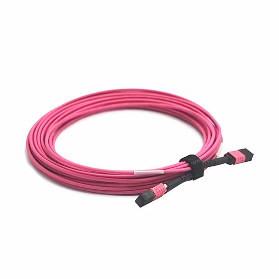 MTP-Stecker auf MTP-Buchse, Stammkabelbaugruppe, 12 Fasern, Polarität A, OM4 50/125, 40 G/100 G